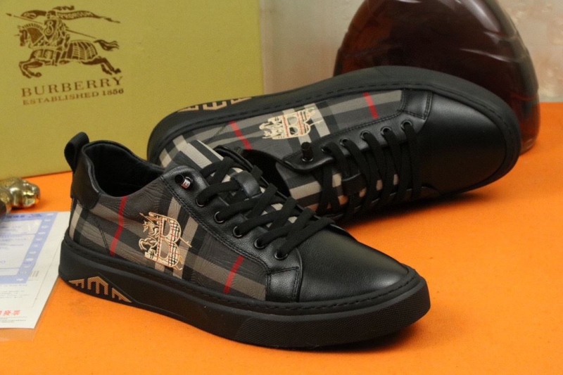 Burberry Sneakers